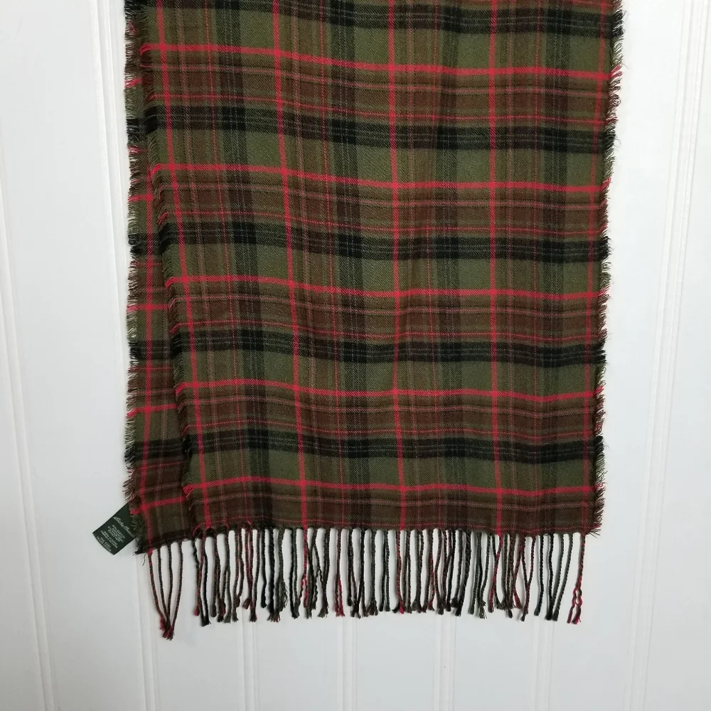 Eddie Bauer Scarf One Size Tartan Plaid Flannel Fringe Winter Holiday Red Green